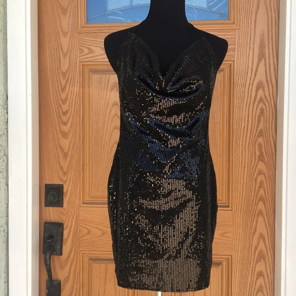 New* Lioness Black‎ Sequin Halter Dress - Picture 4 of 15